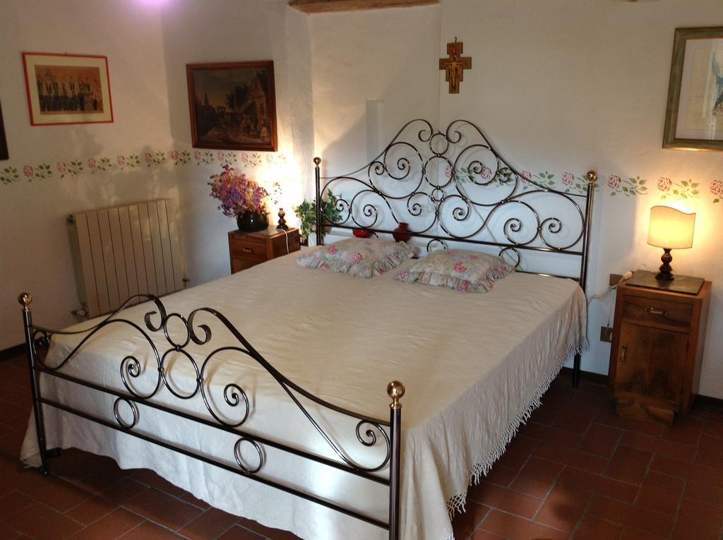 La Romita Ospitalita Rurale Familiare Villa Montisi Værelse billede