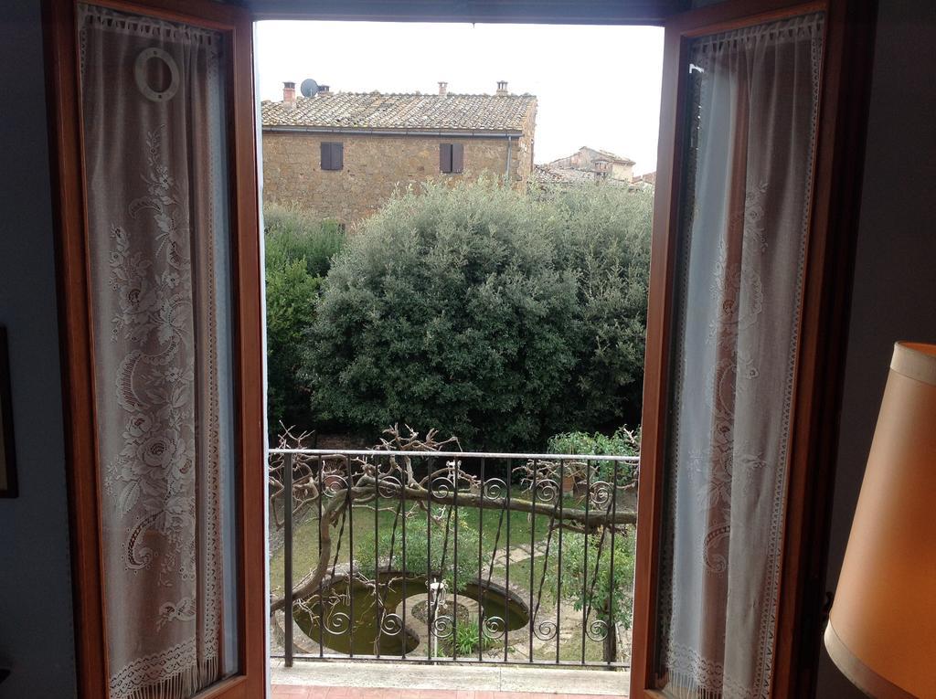 La Romita Ospitalita Rurale Familiare Villa Montisi Værelse billede