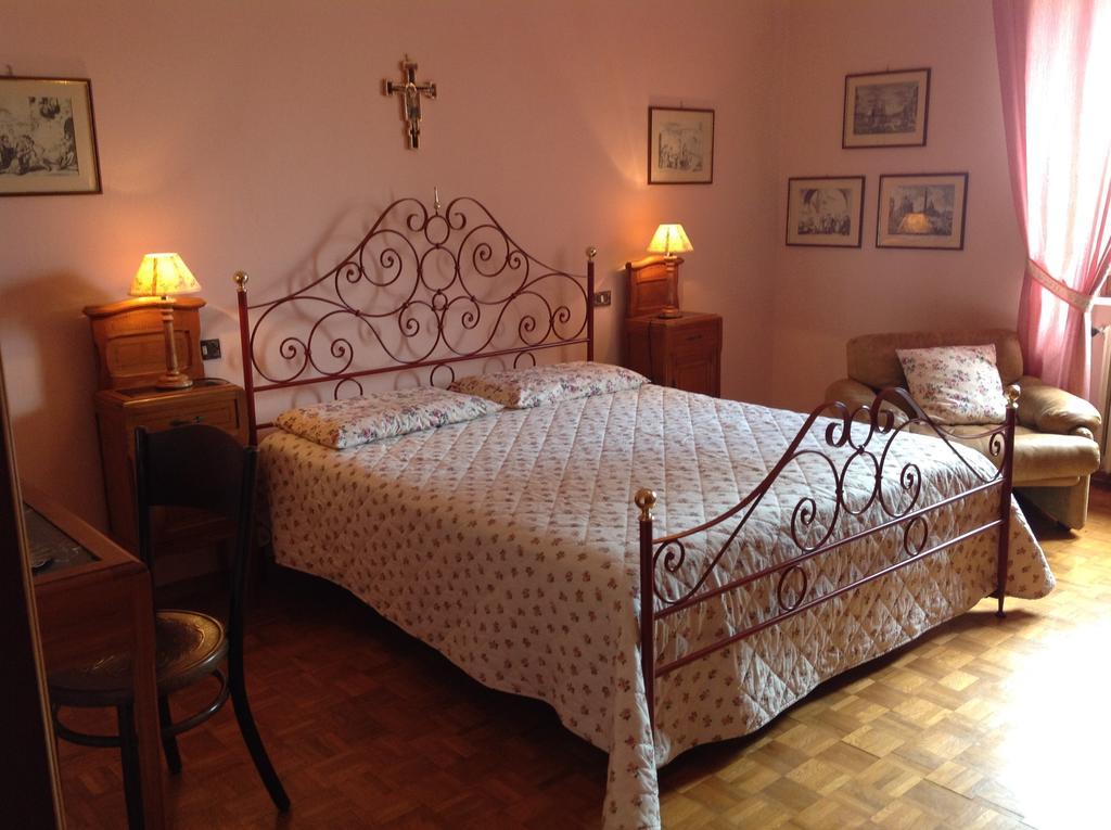 La Romita Ospitalita Rurale Familiare Villa Montisi Værelse billede
