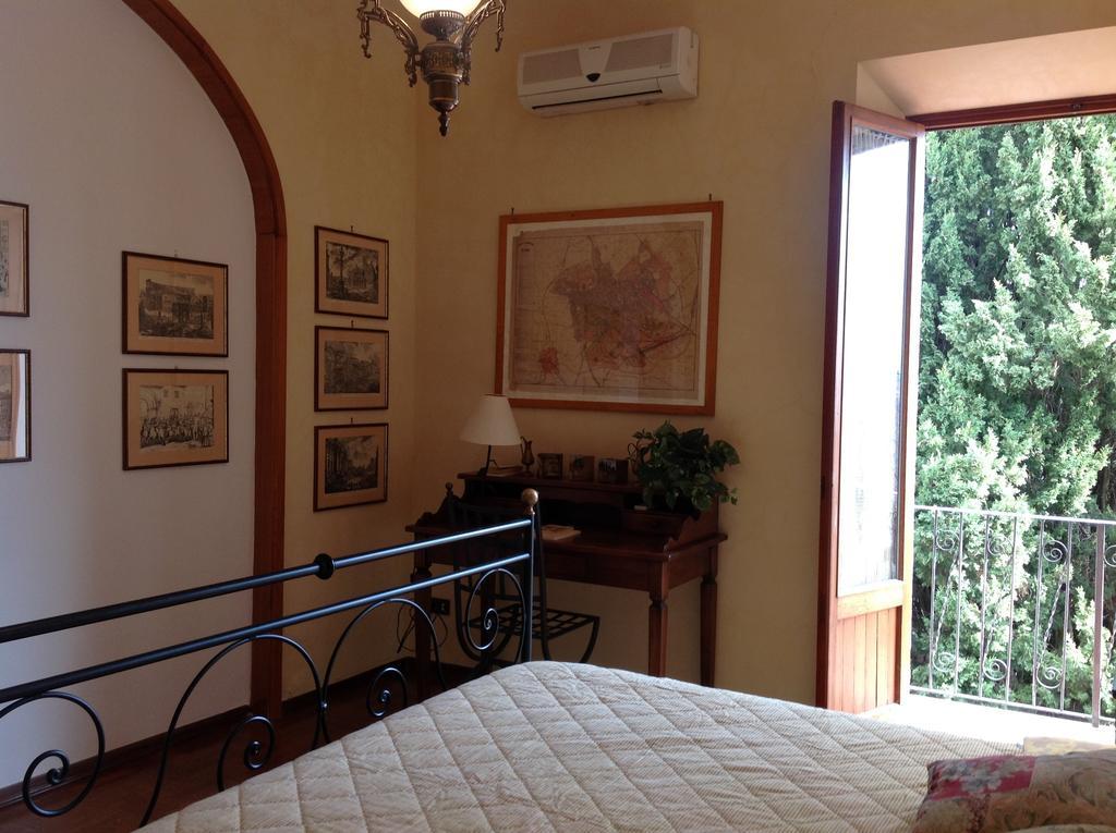 La Romita Ospitalita Rurale Familiare Villa Montisi Værelse billede